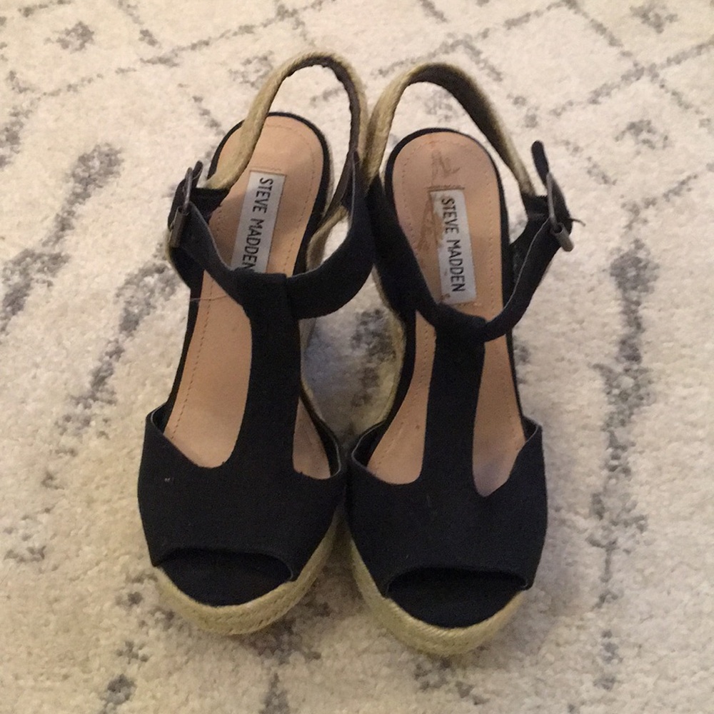 NWOT Steve Madden Black Linen Wedges